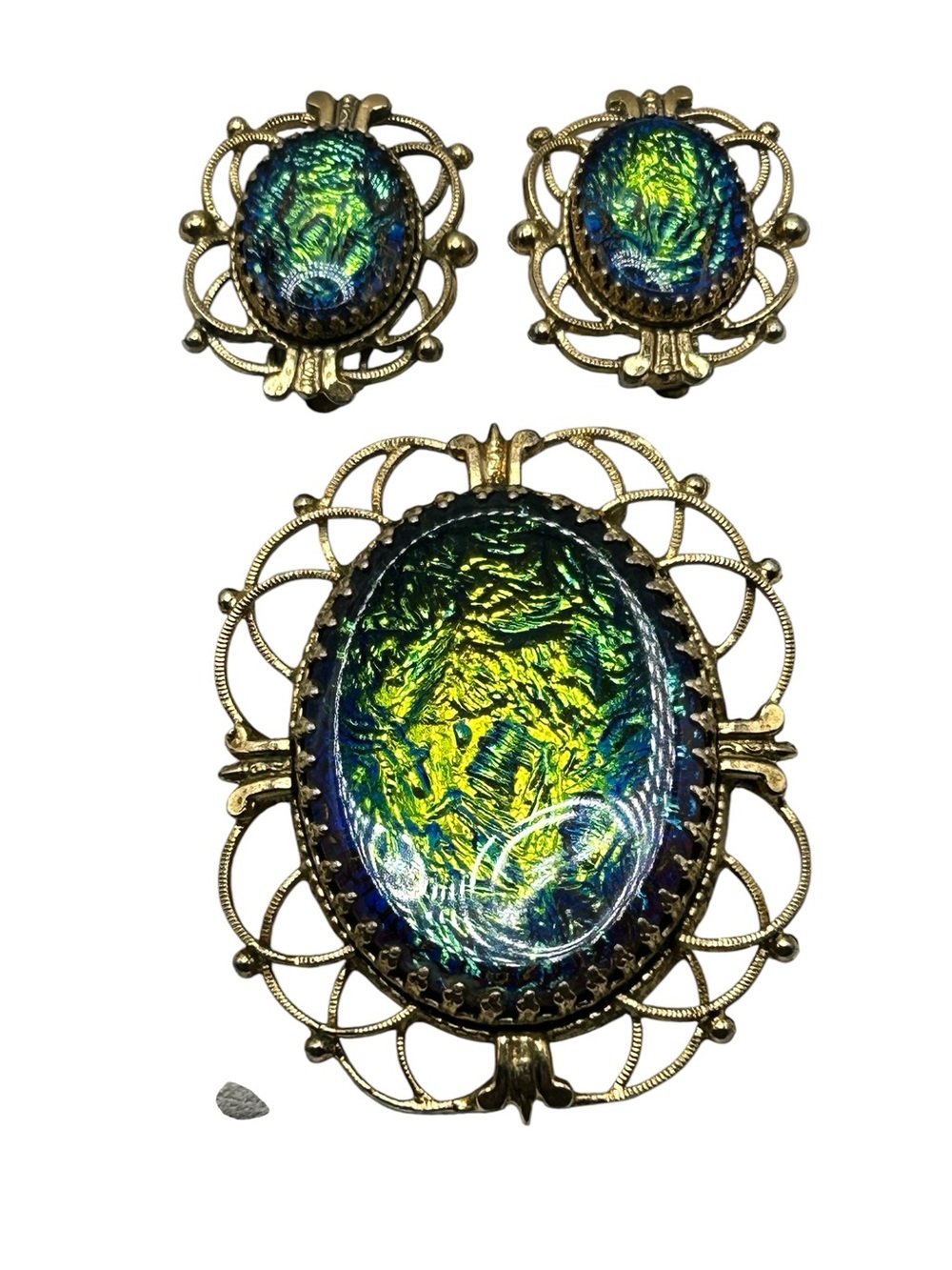 Vintage Whiting Davis Green Fire Art Glass Brooch Earring Set